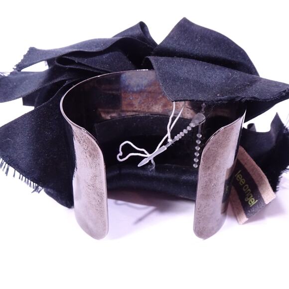 Vintage Neiman Marcus Silk Raw Edge Crystal Statement Wide Cuff Bracelet NWT 398 - Picture 5 of 10